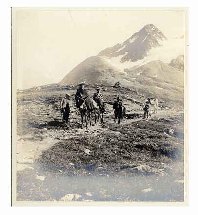 Album che raccoglie 30 fotografie di Zurigo, S. Moritz, il Maloja e paesaggio montano.  - Asta Libri & Grafica - Libreria Antiquaria Gonnelli - Casa d'Aste - Gonnelli Casa d'Aste