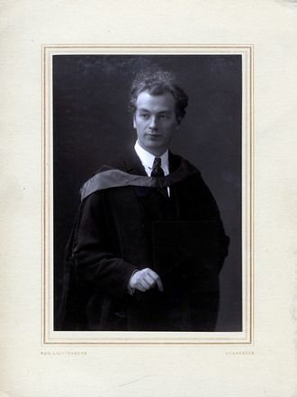  Dyalma Stultus  (Trieste, 1901 - Darfo Boario Terme, 1977) : Autoritratto.  - Asta Grafica & Libri - Libreria Antiquaria Gonnelli - Casa d'Aste - Gonnelli Casa d'Aste