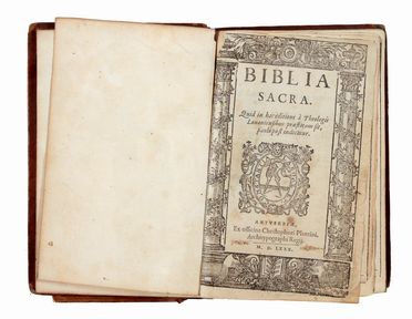 Biblia sacra. Quid in hac editione a theologis Lovaniensibus praestitumsit, paulo post indicatur...  - Asta Grafica & Libri - Libreria Antiquaria Gonnelli - Casa d'Aste - Gonnelli Casa d'Aste