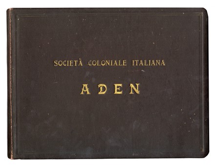 Album di 9 fotografie in bianco e nero relative ad insediamenti commerciali italiani in Yemen.  - Asta Libri, autografi e manoscritti - Libreria Antiquaria Gonnelli - Casa d'Aste - Gonnelli Casa d'Aste