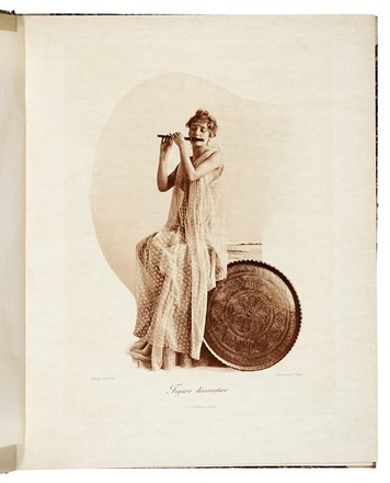  Puyo Constant : Notes sur la Photographie artistique. Texte et Illustrations par Puyo. Hliogravures de P. Dujardin.  Paul Dujardin  (Francia, 1843 - 1913)  - Auction Fotografie storiche - Libreria Antiquaria Gonnelli - Casa d'Aste - Gonnelli Casa d'Aste