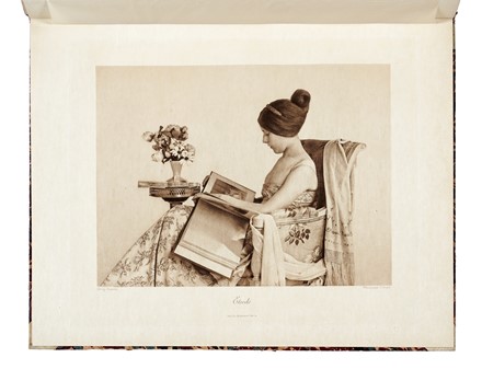  Puyo Constant : Notes sur la Photographie artistique. Texte et Illustrations par Puyo. Hliogravures de P. Dujardin.  Paul Dujardin  (Francia, 1843 - 1913)  - Asta Fotografie storiche - Libreria Antiquaria Gonnelli - Casa d'Aste - Gonnelli Casa d'Aste