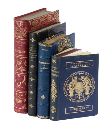 Lotto composto di 32 opere su ceramica e vetro.  Albert Jacquemart, Joseph Marryat, Edouard Garnier, George Ashdown Audsley  - Asta Libri a stampa dal XVI al XX secolo [ASTA A TEMPO - PARTE II] - Libreria Antiquaria Gonnelli - Casa d'Aste - Gonnelli Casa d'Aste