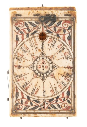  Nicolaus Miller  (Nuremberg,  - 1661) : Orologio solare portatile in avorio firmato.  - Asta Dalla collezione di Tammaro De Marinis (ed eredi). Monete e medaglie. - Libreria Antiquaria Gonnelli - Casa d'Aste - Gonnelli Casa d'Aste