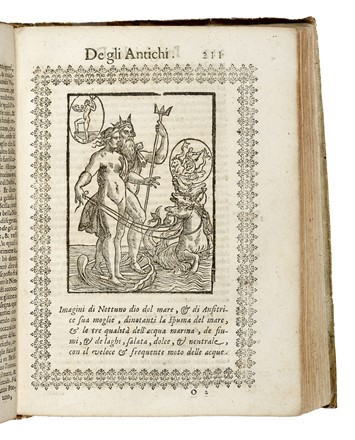  Cartari Vincenzo : Seconda novissima editione delle imagini de gli dei delli antichi... Mitologia, Figurato  Lorenzo Pignoria, Cesare Malfatti  - Auction Books, Autographs and Manuscripts - Libreria Antiquaria Gonnelli - Casa d'Aste - Gonnelli Casa d'Aste