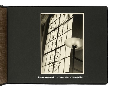  Nazismo, Storia, Diritto e Politica : Album fotografico della caserma berlinese della divisione Leibstandarte SS ? Adolf Hitler.  - Auction Books, Autographs and Manuscripts - Libreria Antiquaria Gonnelli - Casa d'Aste - Gonnelli Casa d'Aste