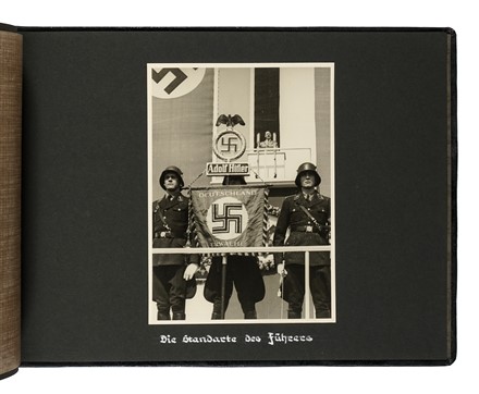  Nazismo, Storia, Diritto e Politica : Album fotografico della caserma berlinese della divisione Leibstandarte SS ? Adolf Hitler.  - Auction Books, Autographs and Manuscripts - Libreria Antiquaria Gonnelli - Casa d'Aste - Gonnelli Casa d'Aste