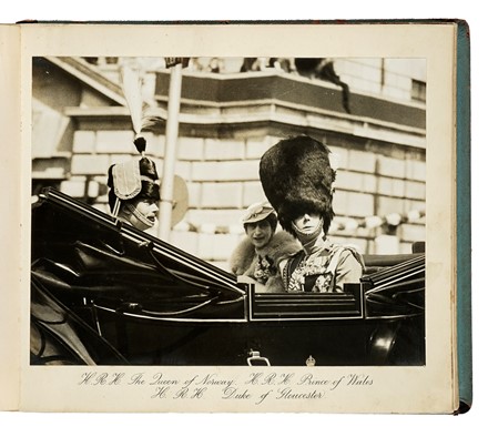  Storia, Storia, Diritto e Politica : Album di fotografie del Giubileo di re Giorgio V d'Inghilterra.  - Auction Books, Autographs and Manuscripts - Libreria Antiquaria Gonnelli - Casa d'Aste - Gonnelli Casa d'Aste