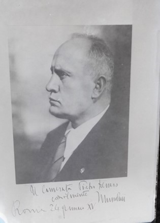  Benito Mussolini : Negativi originali di Benito Mussolini su vetro realizzati dal fotografo Mario Agosto.  - Auction Books, Autographs and Manuscripts - Libreria Antiquaria Gonnelli - Casa d'Aste - Gonnelli Casa d'Aste