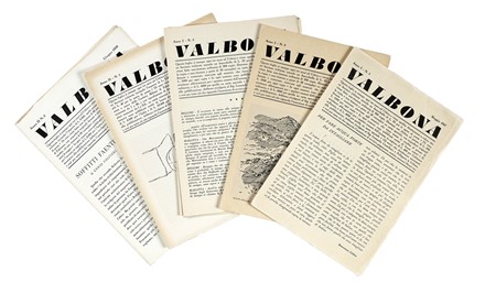  Castellani Leonardo [e altri] : Valbona. Anno I, n. 1 - Anno 5, n.4. (Tutto il pubblicato). Periodici e Riviste  Luigi Bartolini  (Cupramontana, 1892 - Roma, 1963), Walter Piacesi  (Ascoli Piceno, 1929), Arnoldo Ciarrocchi  (Civitanova Marche, 1916 - 2004), Fiorella Diamantini, Alberto Manfredi  (Reggio Emilia, 1930 - 2001), Giancarlo Scorza, Enrico Paulucci  (Genova, 1901 - Torino, 1999)  - Auction Books, Autographs and Manuscripts - Libreria Antiquaria Gonnelli - Casa d'Aste - Gonnelli Casa d'Aste