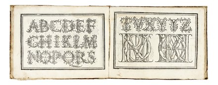  Amphiareo Vespasiano : [Opera di frate Vespasiano Amphiareo da Ferrara dell'ordine minore conuentuale, nella quale si insegna a scriuere varie sorti di lettere, et massime vna lettera bastarda da lui nouamente con sua industria ritrouata [...] Poi insegna a far l'inchiostro...] Calligrafia, Figurato  - Auction Books, Autographs and Manuscripts - Libreria Antiquaria Gonnelli - Casa d'Aste - Gonnelli Casa d'Aste