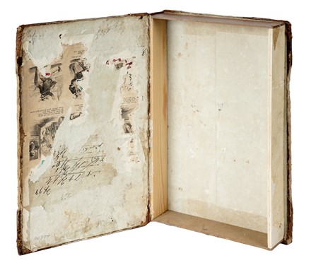 Scatola a forma di libro. Legatura, Feste - Folklore - Giochi - Sport, Collezionismo e Bibliografia  - Auction Books, Autographs and Manuscripts - Libreria Antiquaria Gonnelli - Casa d'Aste - Gonnelli Casa d'Aste