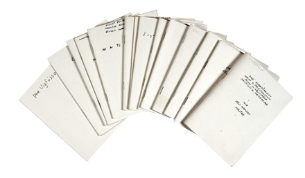Lotto composto di 62 tra piccoli libri d'artista, raccolte di grafiche e cataloghi riguardanti l'Islanda e gli artisti islandesi. Autori vari  Helgi �orgils Fri�j�nsson  (B��ardalur, 1953), Da�i Gu�bj�rnsson  (Reykjav�k, 1954), John Armleder  (Ginevra, 1948), Tumi Magn�sson  (Reykjav�k, 1957), Eggert P�tursson  (Reykjav�k, 1956), Ing�lfur Arnarsson  (Reykjav�k, 1956), S�lveig A�alsteinsd�ttir  (Reykjav�k, 1955), Kristinn Gu�brandur Har�arson  (Reykjav�k, 1955)  - Auction Old Masters, Modern and Contemporary Art - Libreria Antiquaria Gonnelli - Casa d'Aste - Gonnelli Casa d'Aste
