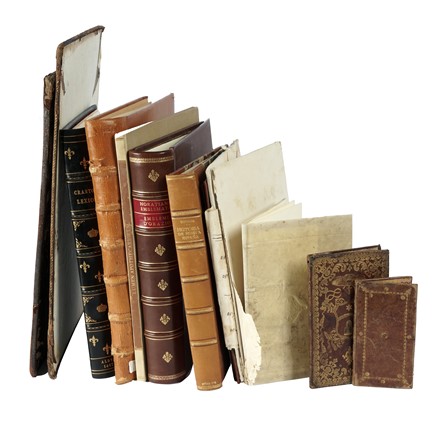 Lotto di 10 legature vuote e circa 15 fogli di carta da restauro.  - Asta Libri, Autografi e Manoscritti - Libreria Antiquaria Gonnelli - Casa d'Aste - Gonnelli Casa d'Aste