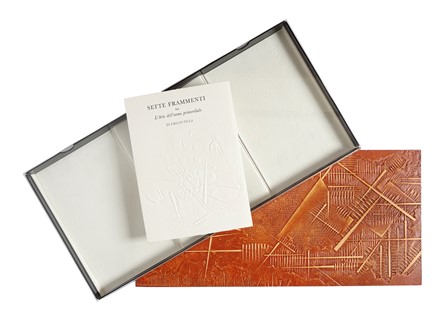  Villa Emilio : Sette frammenti da L'Arte dell'uomo primordiale.  Arnaldo Pomodoro  (Morciano di Romagna, 1926)  - Asta Libri, autografi e manoscritti - Libreria Antiquaria Gonnelli - Casa d'Aste - Gonnelli Casa d'Aste