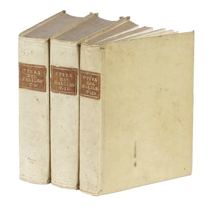  Galilei Galileo : Opere di Galileo Galilei nobile fiorentino accademico linceo [...] e mattematico del serenissimo Gran Duca di Toscana [...]. Tomo primo [-terzo]. Galileiana, Scienze tecniche e matematiche, Astronomia, Scienze tecniche e matematiche, Scienze tecniche e matematiche  - Auction Books, Autographs and Manuscripts - Libreria Antiquaria Gonnelli - Casa d'Aste - Gonnelli Casa d'Aste