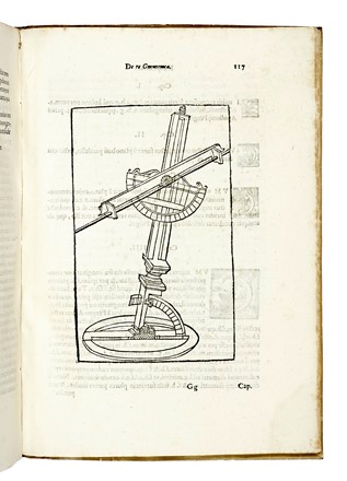  Benedetti Giovanni Battista : De gnomonum umbrarumq. solarium usu liber... Fisica, Astronomia, Scienze tecniche e matematiche, Scienze tecniche e matematiche  - Auction Books, Autographs and Manuscripts - Libreria Antiquaria Gonnelli - Casa d'Aste - Gonnelli Casa d'Aste