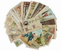 Raccolta di 49 cartoline postali, molte delle quali viaggiate, con immagini dei cortei, dei paggi e delle comparse del Palio di Siena (1 cartolina in pergamena).