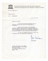 Lettera dattiloscritta con firma autografa scritta dal direttore generale dell'UNESCO e inviata al Nunzio Apostolico di Parigi Paolo Bertoli.