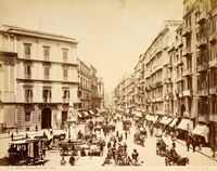 Raccolta di 15 fotografie all'albumina della citt di Napoli, dei dintorni e degli abitanti.
