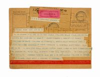Ricordi della Seconda Guerra Mondiale: documenti, manifesti e cartoline.