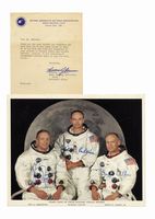 Ritratto con firme autografe di Neil Armstrong, Michael Collins e Edwin E. Aldrin.