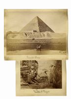 Raccolta di 56 albumine raffiguranti luoghi e abitanti dell'Egitto.