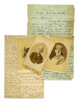 Raccolta di documenti e fotografie dello scultore (alcuni autografi di Powers) e afferenti alla sua famiglia.