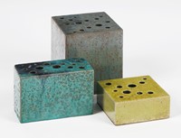 Trittico di vasi dalla serie Sassi.