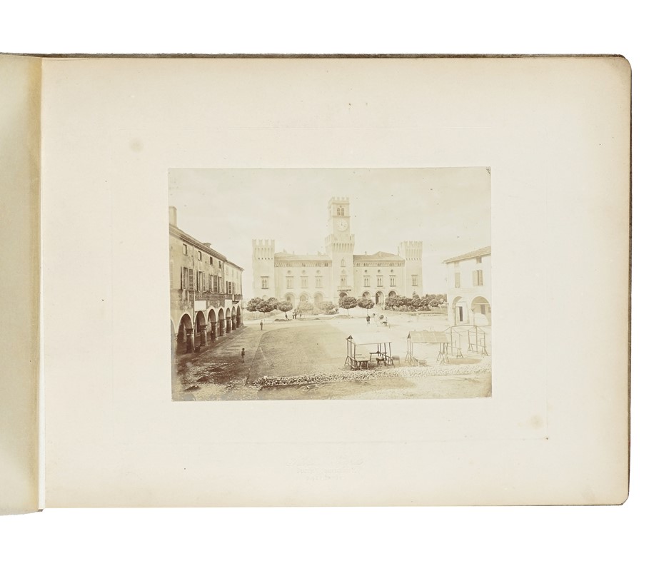 Ricordi di Giuseppe Verdi. 10 albumine.