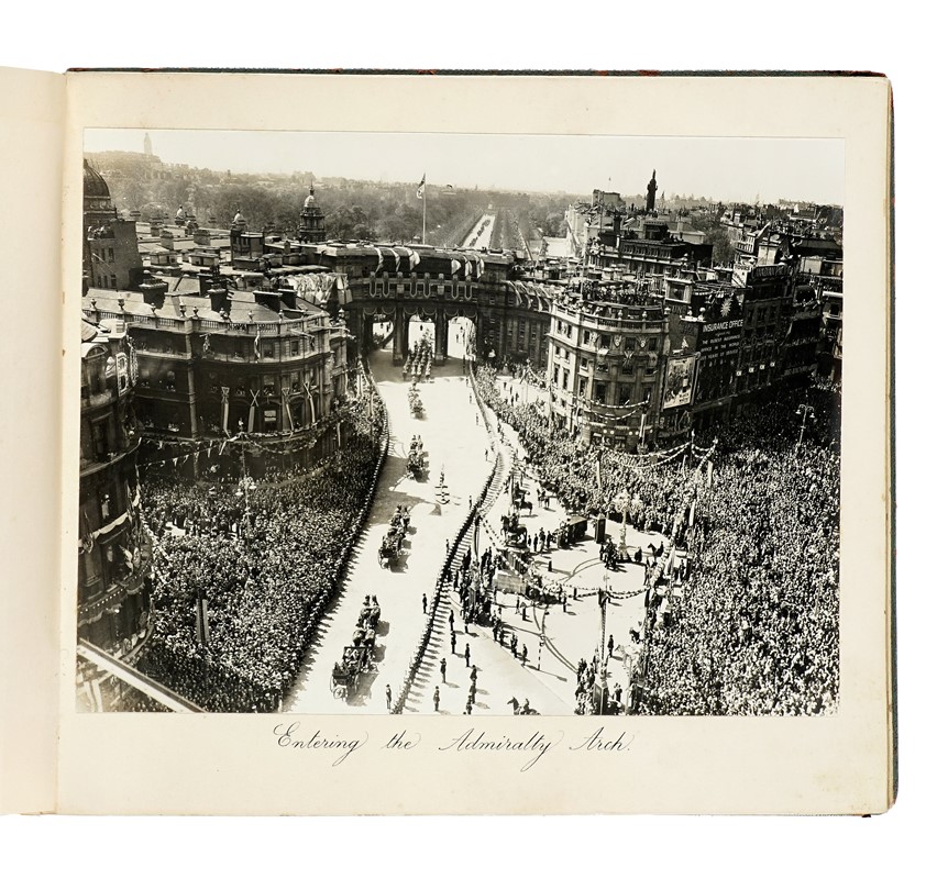 Album di fotografie del Giubileo di re Giorgio V d'Inghilterra.