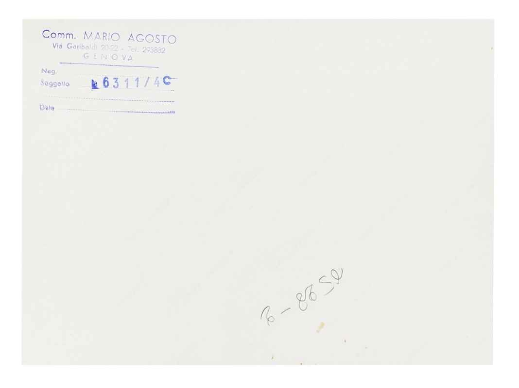 Album di fotografie professionali della Raffaello e altri transatlantici.