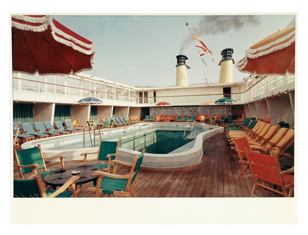 Album di fotografie professionali della Raffaello e altri transatlantici.