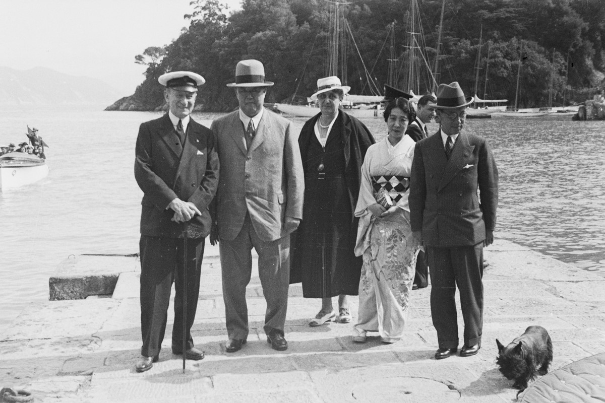 Rullino originale con 26 sue immagini.