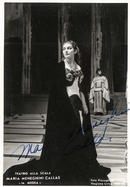  Maria Callas : Ritratto fotografico con firma.  - Auction Books, Manuscripts & Autographs - Libreria Antiquaria Gonnelli - Casa d'Aste - Gonnelli Casa d'Aste