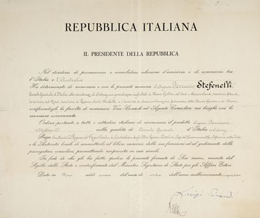  Einaudi Luigi : Firma autografa su onorificenza.  - Auction Graphics & Books - Libreria Antiquaria Gonnelli - Casa d'Aste - Gonnelli Casa d'Aste