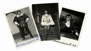  Pavarotti Luciano : Raccolta di 5 fotografie in b/n autografate di Luciano Pavarotti  [..]