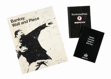  Banksy : Lotto composto di 3 libri.  - Asta Arte antica, moderna e contemporanea  [..]