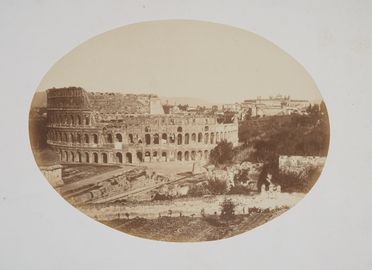  Robert Macpherson  (Dalkeith, 1814 - Roma, 1872) : Roma. Veduta del Colosseo ripresa  [..]
