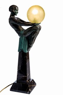 Max Le Verrier  (Neuilly-sur-Seine, 1891 - Parigi, 1973) : Lampada Enigma.  - Auction Ancient, modern and contemporary art - Libreria Antiquaria Gonnelli - Casa d'Aste - Gonnelli Casa d'Aste