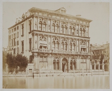  Domenico Bresolin  (Padova, 1813 - Venezia, 1899) : Venezia. Palazzo Vendramin.  - Auction Fotografie storiche - Libreria Antiquaria Gonnelli - Casa d'Aste - Gonnelli Casa d'Aste