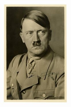  Hitler Adolf : Foto cartolina con firma autografa.  - Asta Libri, autografi e manoscritti - Libreria Antiquaria Gonnelli - Casa d'Aste - Gonnelli Casa d'Aste