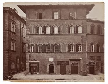 Piazza Santa Trinita. Palazzo Buondelmonti.  - Asta Fotografie, Dipinti e Sculture - Libreria Antiquaria Gonnelli - Casa d'Aste - Gonnelli Casa d'Aste
